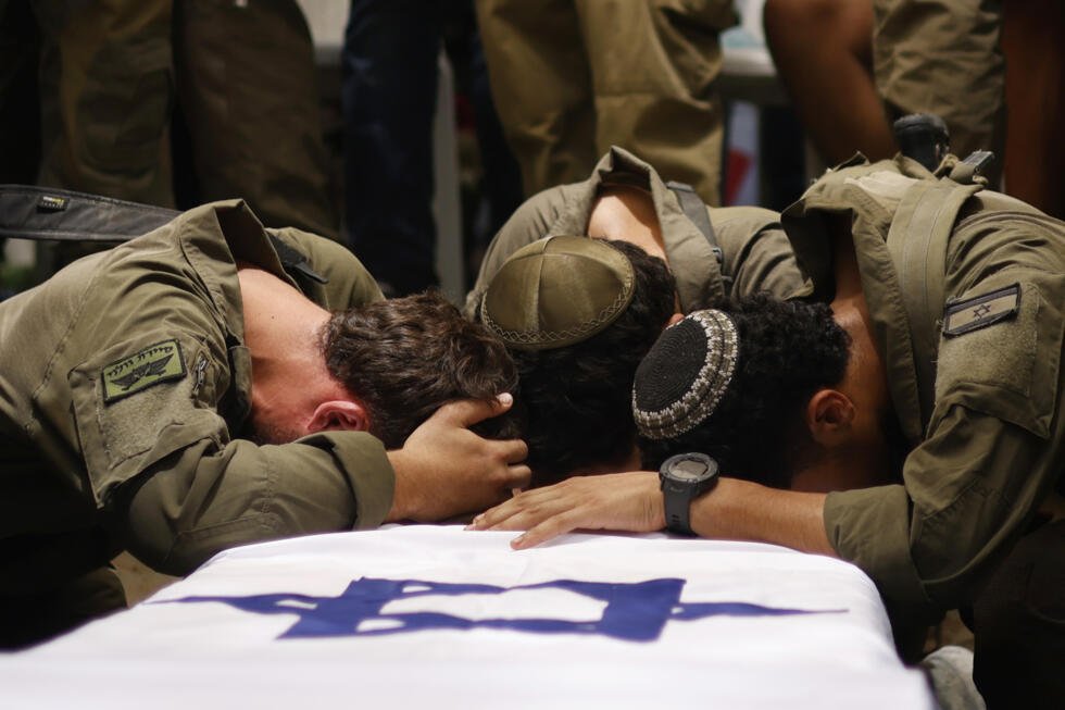 Israel's Prime Minister Benjamin Netanyahu is under pressure to end the war due to mounting military casualties.