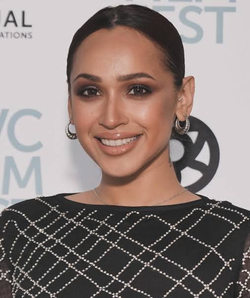 Faryal Mehmood Biography: Age, Husband, Net Worth, TV Shows, Movies, Height, Songs