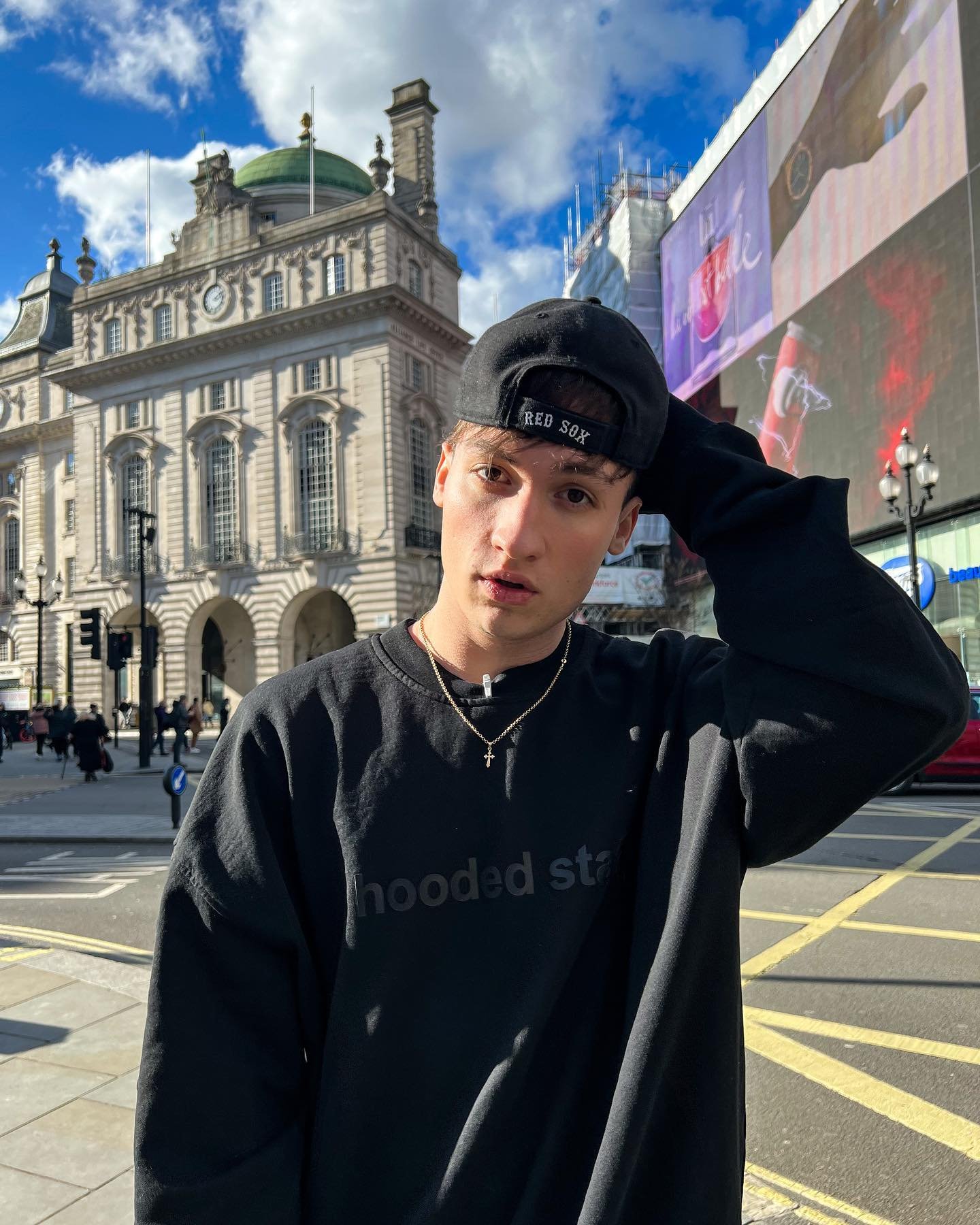 Vlad Munteanu Biography, Brother, Height, Ethnicity, Age, Net Worth, Siblings, Parents, YouTube