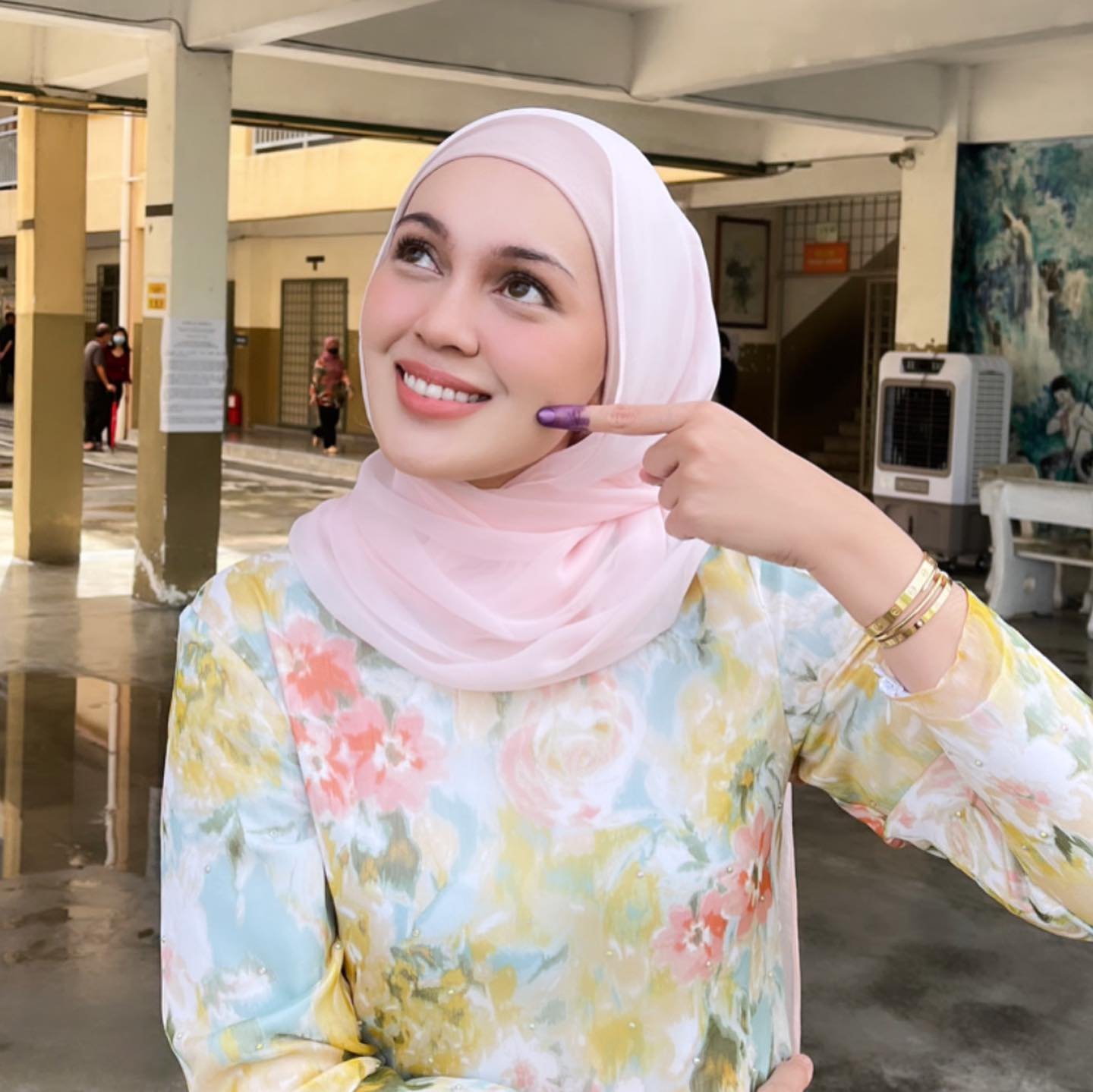 Nelydia Senrose Biography: Height, Ethnicity, Age, Net Worth, Siblings, Parents, Awards, Films, Husband