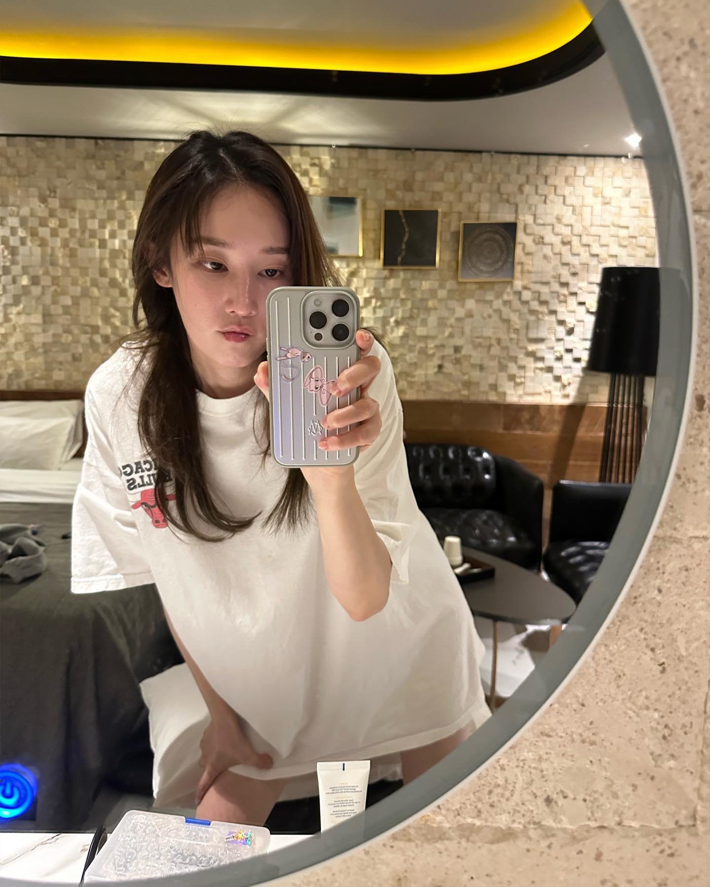 Jeon Jong-seo Biography: TV Series, Films, Height, Ethnicity, Age, Net Worth, Siblings, Parents, Awards