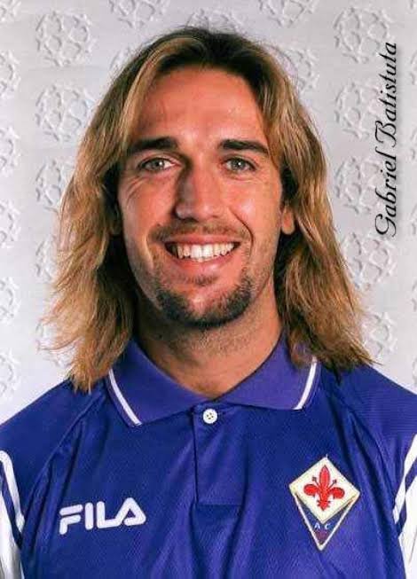 Gabriel Batistuta Biography: Wife, Age, Children, Net Worth, Height, Parents, Goals, Awards